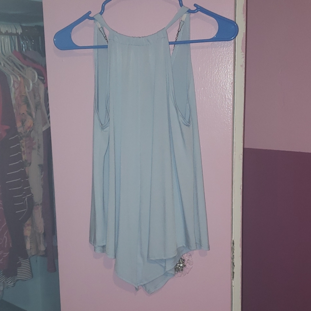 Shirt - Picture 4 of 6